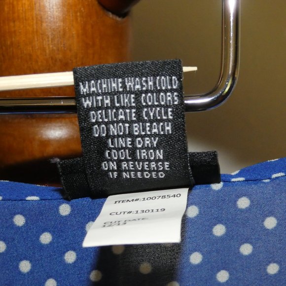 Torrid blue & white polka dot pullover top Semi Sheer - Picture 3 of 4